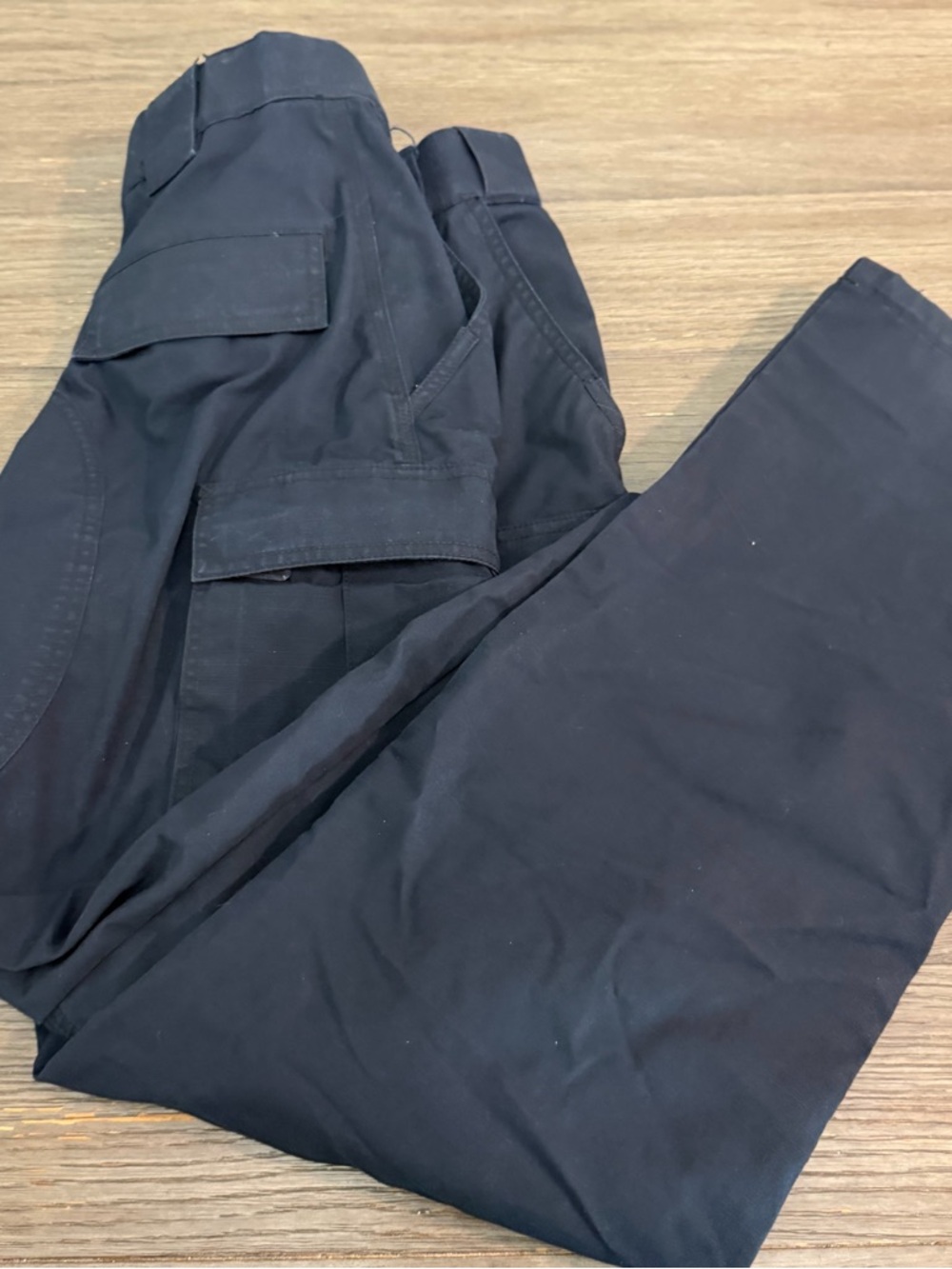 5.11 Tactical women’s navy Cargo Pants with Multiple Utility Pockets medium